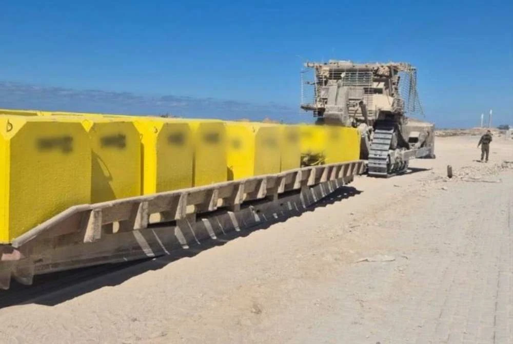 Tentera Israel meneruskan kempen mereka untuk 'menggerakkan' garisan tersebut ke bahagian barat.