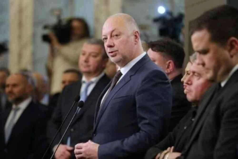 Rossen mengumumkan peletakan jawatan kerajaan pimpinannya pada Khamis. Foto: Dimitar Kyosemarliev 