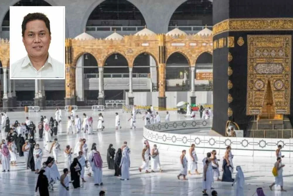 Mohd Azri (gambar kecil) menjelaskan pelaksanaan haji dan umrah bukan perjalanan pelancongan biasa, sebaliknya ibadah tertakluk kepada sistem kawal selia paling ketat di dunia. - Foto hiasan