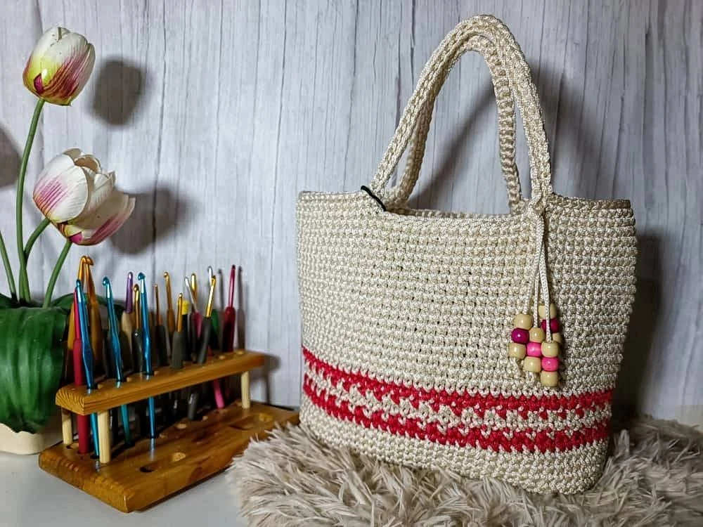 Antara produk lain dihasilkan 