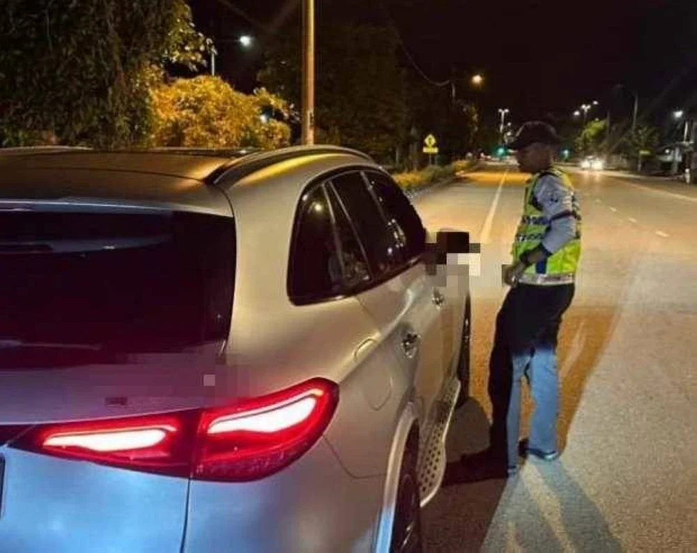 Op mabuk di bandar Kluang dan Simpang Renggam, baru-baru ini.