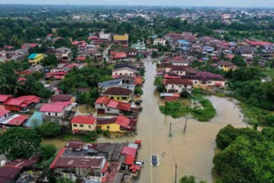 JPS mengeluarkan amaran banjir di lima jajahan di Kelantan bermula Selasa hingga 19 Disember. Foto fail Bernama