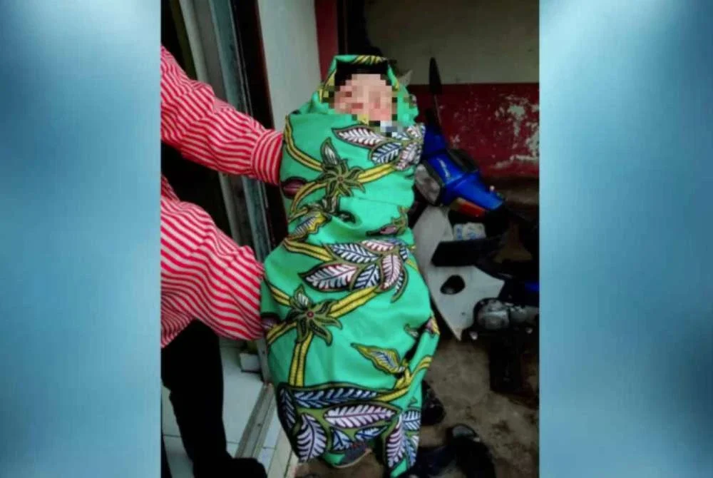 Bayi lelaki yang dibuang di belakang sebuah rumah di Kampung Alor Lintang, Kampung Raja, Besut pada Ahad lalu dilaporkan berada dalam keadaan sihat.