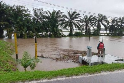  Paras air di kebanyakan sungai utama di Johor menunjukkan trend meningkat. 