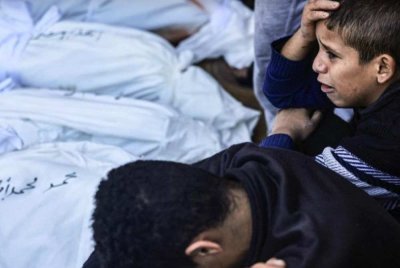 Pasukan Pertahanan Awam Gaza pada Selasa menemukan 30 jasad daripada satu keluarga yang sama di bawah runtuhan rumah mereka.