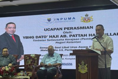 Ab. Pattah berucap merasmikan Sesi Libat Urus RMK13 Peringkat Negeri Kelantan pada Rabu.