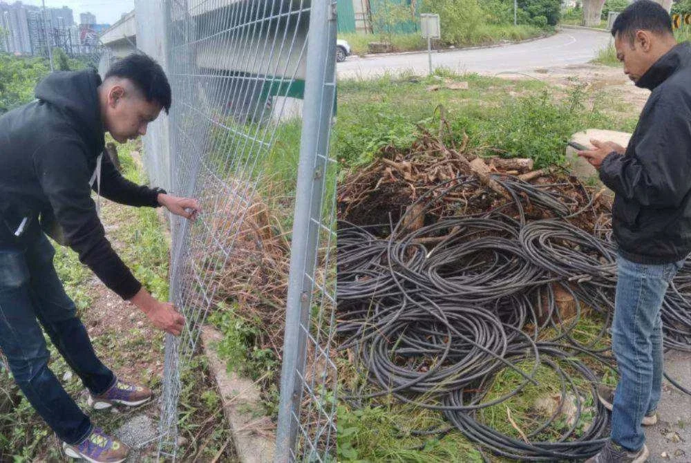 Pagar diceroboh tanpa kebenaran, dipercayai laluan masuk pencuri kabel.