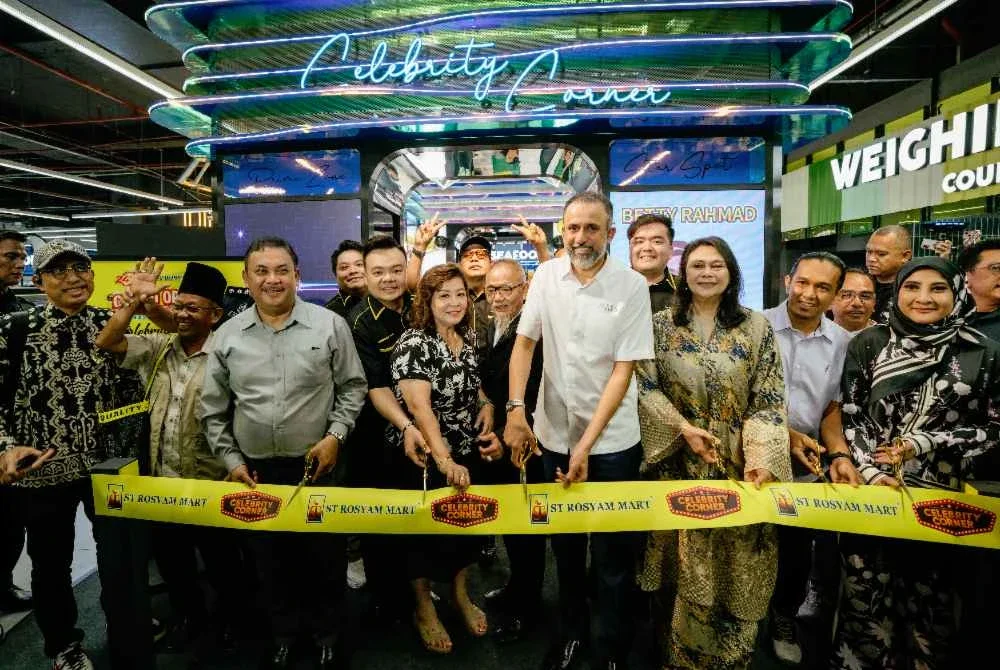 Kumpulan Sri Ternak luncur ST Rosyam Mart di Jakel Square, Kuala Lumpur dan memperkenalkan ‘Malaysia Selection’ dan inisiatif ‘Selamatkan Dompet Warga KL’.