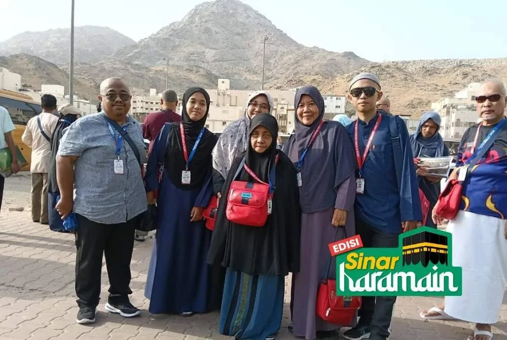 USIA muda memberikan banyak kelebihan ketika melaksanakan ibadah umrah dan ziarah di Makkah serta Madinah. - Muhammad Hilman 