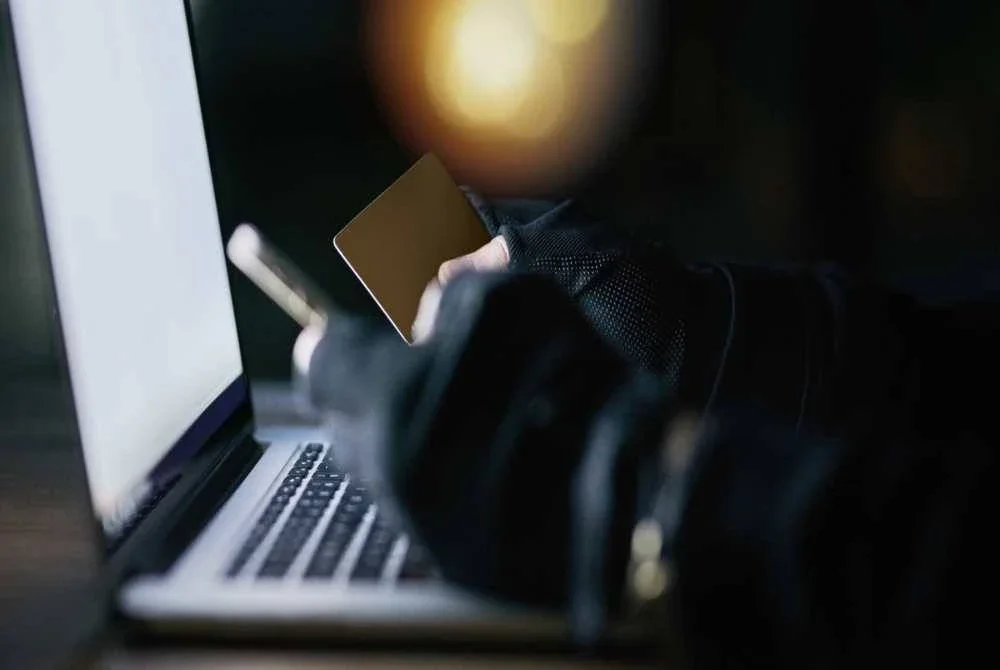 Tiada majikan sah yang akan meminta bayaran pendahuluan bagi tujuan mendapatkan pekerjaan.