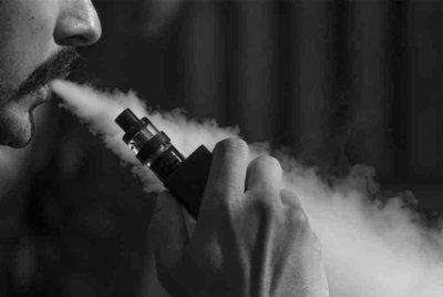 Keputusan mengharamkan vape wajar dilihat sebagai langkah berprinsip dan berpandangan jauh demi melindungi generasi muda dan kesihatan negara. Foto hiasan