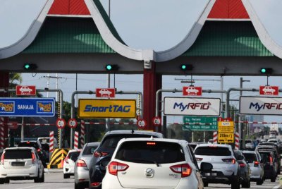 Kerajaan bersetuju memberikan diskaun tol 50 peratus pada 23 dan 24 Disember kepada pengguna kenderaan persendirian sempena Krismas. Gambar hiasan