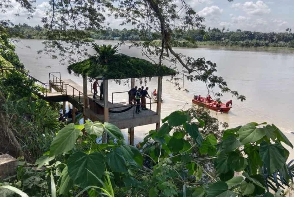 Operasi melibatkan seramai 11 anggota JBPM termasuk pasukan PPDA, dibantu 10 anggota PDRM serta kira-kira 15 penduduk kampung.