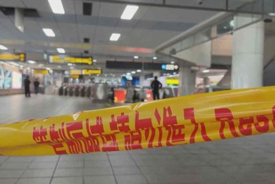 Empat maut termasuk suspek dalam serangan pisau dan bom asap di stesen metro Taipei. - Foto: Agensi