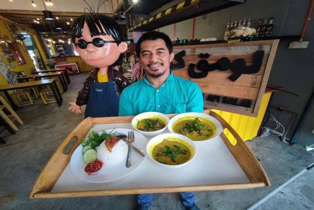 Lomaq Coffee menyediakan pelbagai menu menarik termasuk masak lemak cili padi.