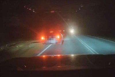 Tangkap layar tular kejadian di Jalan Bandar Tenggara yang pada mulanya disangkakan cubaan samun.