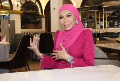 Riza bukan nama asing dalam dunia perniagaan.