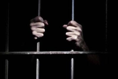 Penjara memang membosankan dan menyakitkan. Gambar hiasan 