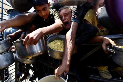 Seramai 1.6 juta rakyat kini berdepan masalah ketakjaminan makanan yang akut di wilayah berkenaan. - Foto Agensi