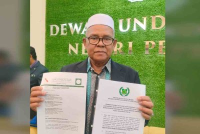 Rus'sele selepas sidang media di Pejabat Speaker DUN Kompleks Seri Putra, pada Khamis.