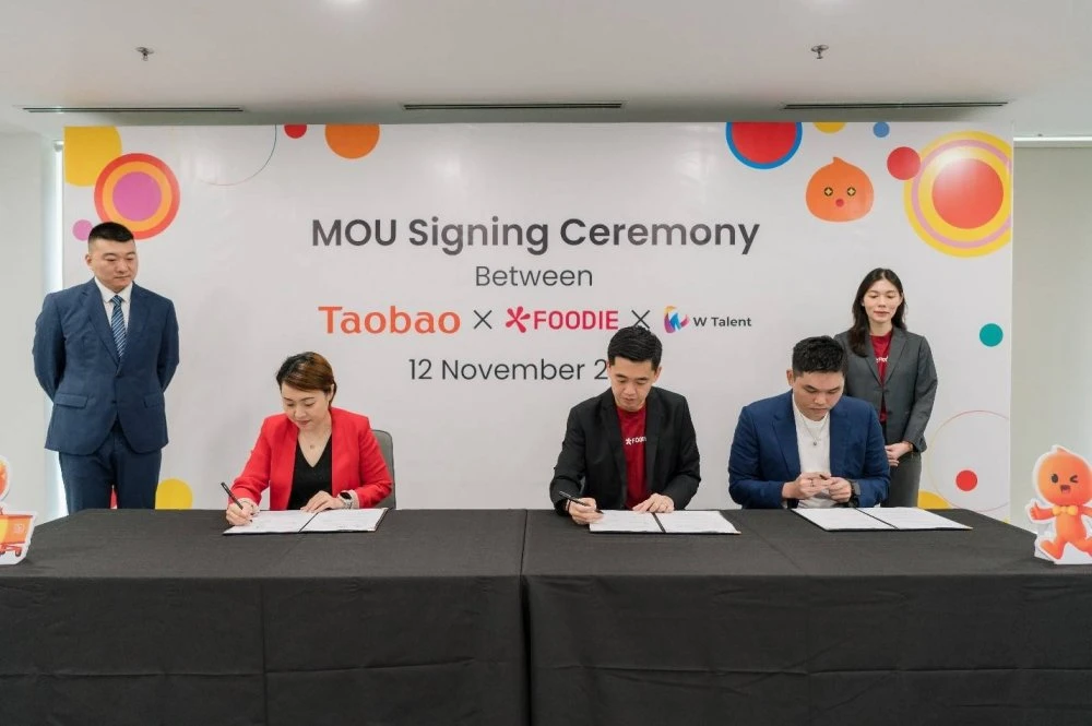 Wakil Taobao Malaysia, Good Foodie Media dan W Talent Academy menandatangani Memorandum Persefahaman (MoU) bagi memeterai kerjasama strategik antara ketiga-tiga pihak