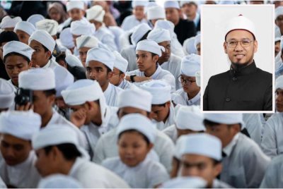 Antara pelajar institusi tahfiz yang hadir pada Himpunan Huffaz 2025 & Simfoni Dakwah Nusantara di Masjid Tuminah Hamidi dan gambar kecil: Mohd Dailami