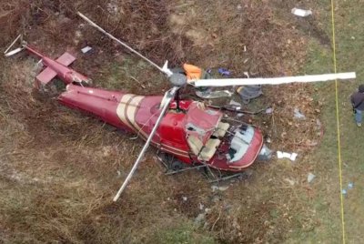 Seorang terbunuh manakala seorang lagi cedera parah selepas dua helikopter bertembung di udara di negeri New Jersey, timur Amerika Syarikat (AS) pada Ahad. - Foto Agensi