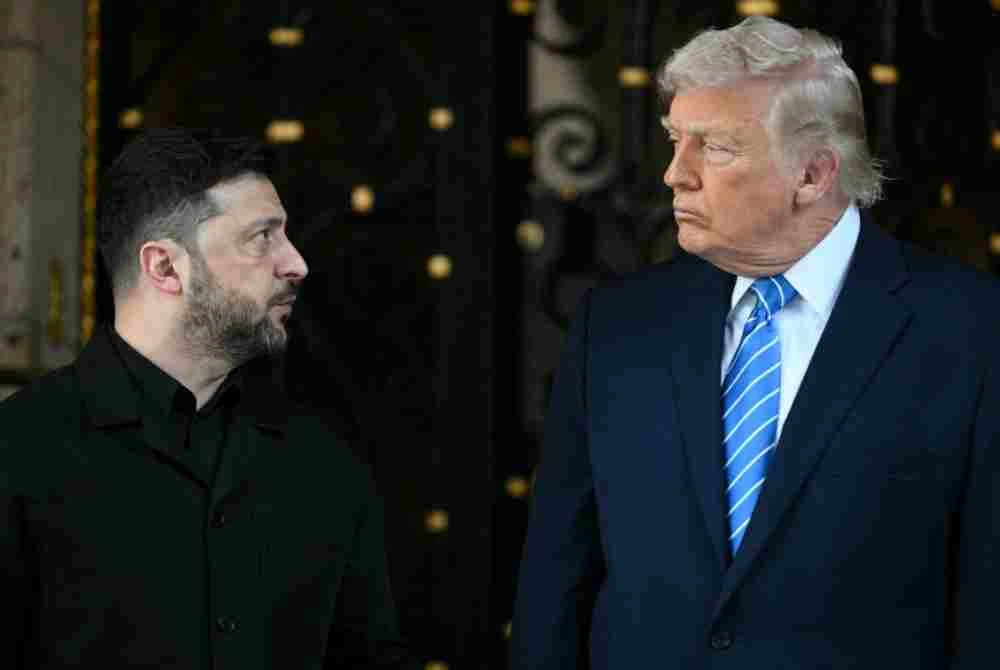 Zelenskyy (kiri) akur dengan cadangan pelan damai dikemukakan pentadbiran Trump bagi menamatkan perang bersama Rusia sejak Februari 2022.