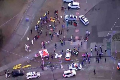 Sekurang-kurangnya 12 orang dilaporkan maut, termasuk seorang penyerang selepas insiden tembakan di Pantai Bondi, Sydney, baru-baru ini.