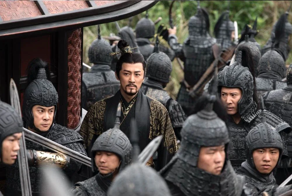 Filem ini menggabungkan era beberapa buah dinasti.