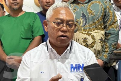 Noh ditemui pemberita pada Majlis Pelancaran Pusat Khidmat NGO Muafakat Nasional peringkat DUN Melaka di Durian Tunggal pada Rabu.