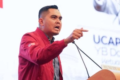 “Kita belajar daripada kesan perpecahan dahulu apabila orang kita semakin berani dihina dan isu-isu sensitif semakin dibicarakan secara terbuka seolah-olah orang Melayu tidak lagi wujud di negara ini," kata Dr Akmal.