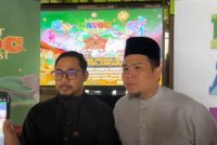 Firdaus (kiri) bersama Faizul ditemui pemberita selepas majlis pelancaran Selangor Havoc Raya Fest 2026 di Setia City Convention Centre.