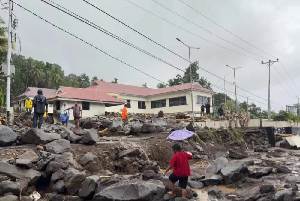 Banjir kilat di Kepulauan Sitaro, Sulawesi Utara meragut 11 nyawa dengan lima lagi dikhuatiri hilang. Foto BNPB