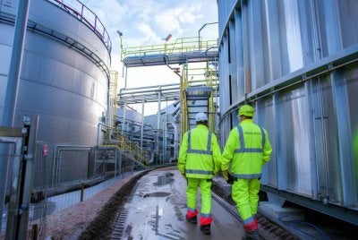 Harga minyak meningkat pada Isnin akibat operasi ketenteraan AS di Venezuela. Gambar hiasan