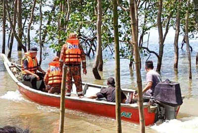 Operasa SAR seorang lagi nelayan yang hilang di perairan Sungai Dulang Rengit diteruskan pasukan penyelamat.