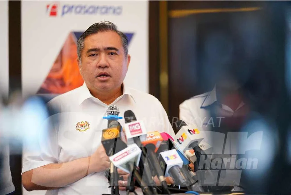 Anthony bercakap ketika sidang akhbar pada sesi pembentangan laporan prestasi 2025 dan pelan 2026 Prasarana di Menara Prasarana pada Rabu. - Foto: SINAR HARIAN/MOHD HALIM ABDUL WAHID