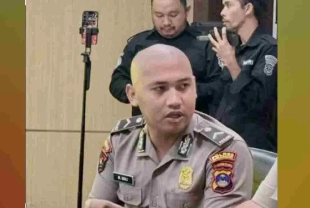 Tertuduh ketika membela diri pada Isnin lalu. Foto Agensi