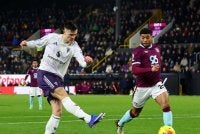 Dalam aksi tersebut, United masih dihantui masalah pengurusan perlawanan.