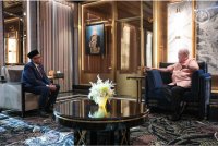 Sultan Ibrahim berkenan menerima mengadap Ketua Setiausaha Negara Tan Sri Shamsul Azri Abu Bakar di Istana Bukit Tunku di sini pada Khamis. - Foto FB Sultan Ibrahim Sultan Iskandar
