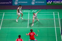 Aaron dan Wooi Yik menentang beregu China, Chen Xu Jun dan Liu Yang pada Kejohanan Badminton Terbuka Malaysia Petronas 2026 di Stadium Axiata Arena pada Khamis. Foto Bernama