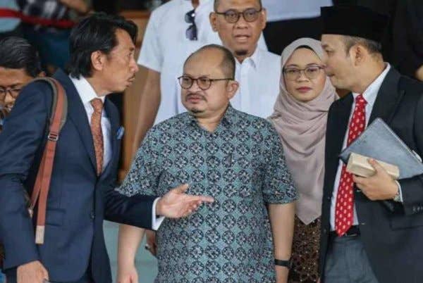 Pembelaan membuat permohonan itu kerana ingin membangkitkan isu berkaitan undang-undang melibatkan pertuduhan terhadap Shamdul Iskandar di peringkat Mahkamah Tinggi. Gambar fail