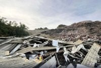 Operasi mencari dan menyelamat (SAR) diteruskan bagi mengesan 38 orang yang masih hilang dan dikhuatiri terperangkap selepas tapak pelupusan sampah di bandar Cebu, tengah Filipina runtuh. Foto Agensi