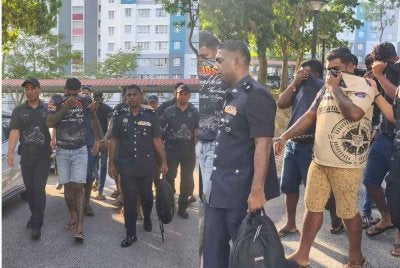 Kesemua tertuduh dibawa polis ke Mahkamah Seremban untuk pertuduhan.
