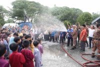 Shahrin sedang memandikan peserta MSM 2025.