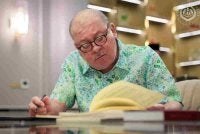 Sultan Ibrahim berkenan menandatangani Akta Antibuli 2026 di Istana Bukit Tunku, Kuala Lumpur hari ini. Foto FB Sultan Ibrahim Sultan Iskandar