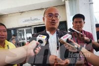 Goldam ketika ditemui pemberita selepas selesai proses penamaan calon di Dewan Sri Lamag pada Sabtu.