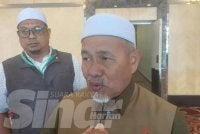 Tuan Ibrahim (kanan) berkata, prestasi PN dalam beberapa pilihan raya membuktikan bahawa gabungan itu terus menerima sokongan merentasi kaum.