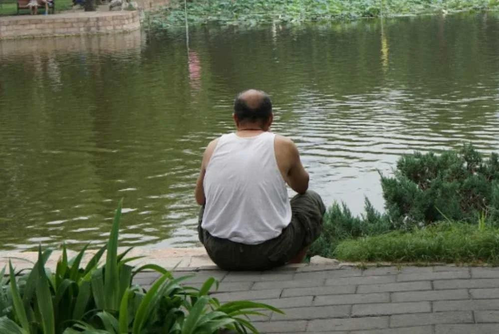 Seorang wanita di India mendakwa ditipu oleh suaminya mengenai penampilan botak setelah kahwin. Foto hiasan
