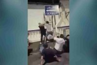 Pergaduhan berlaku di tepi Jalan Ho Tian Wan pada awal pagi Ahad lalu.